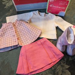 American Girl, Cozy Plaid Outfit, 2010 - - Excellent Condition, Complete, In Box