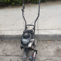 Edger Turn On and Off.  Enciende Y Se Apaga.  60$$$