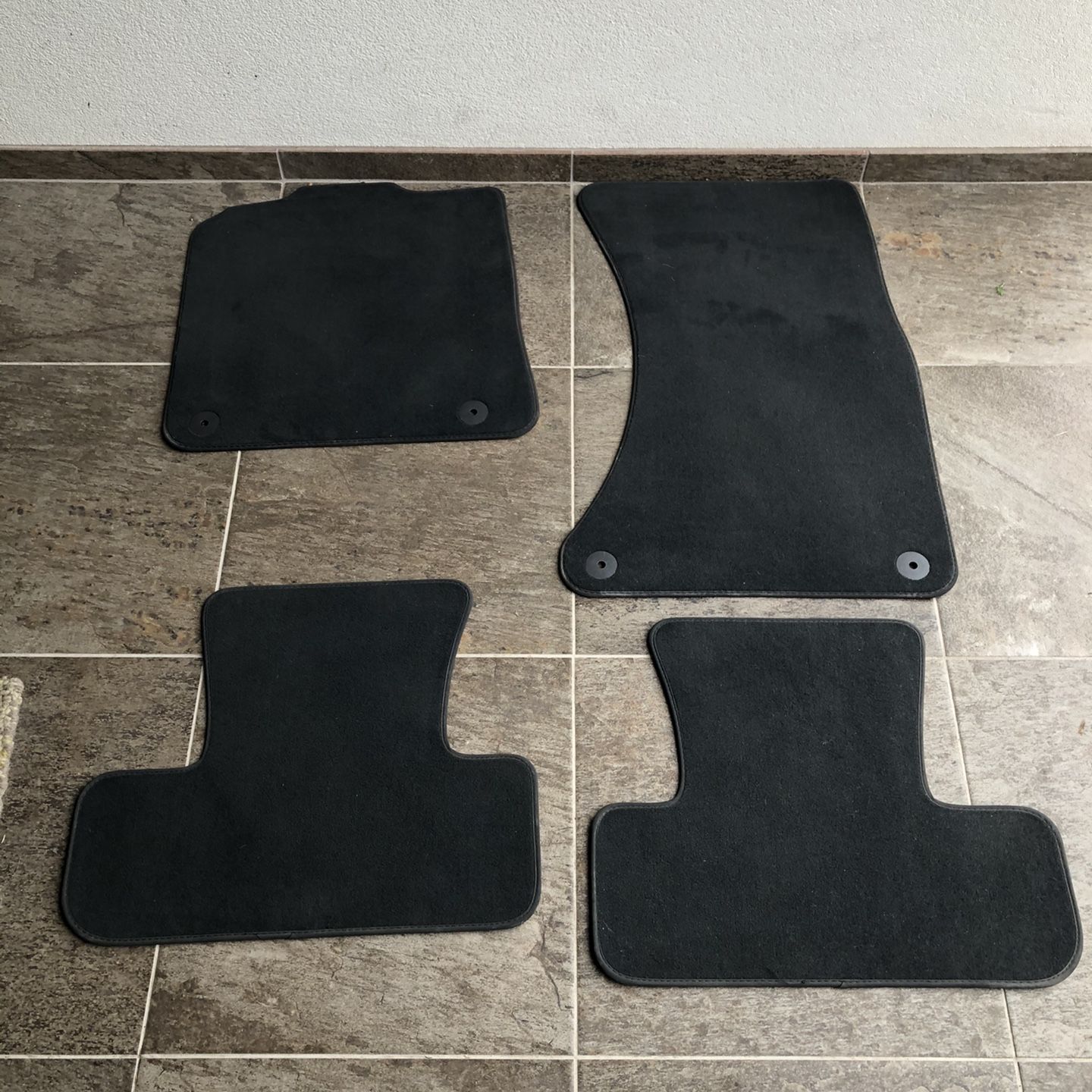 Black Carpet Floor Maps Audi Q5 2009-2017