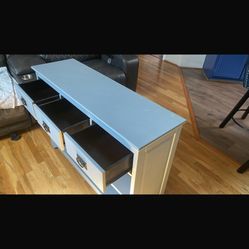 Furniture/ Mueble De Sala