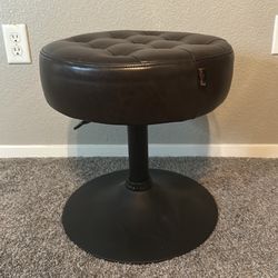 Short stool