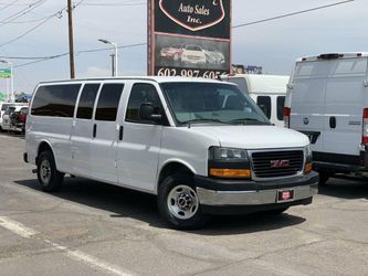2023 GMC Savana Passenger