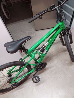 Huffy Big Bike With brakes