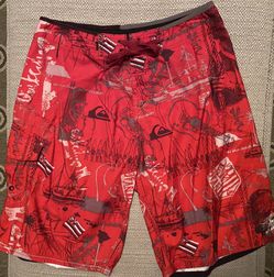 Size 29 Mens/Young Boys Quicksilver Trunks