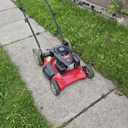 Huskee Lawnmower Xt650 160 cc