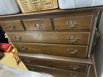 Ethan Allen Bedroom Set - Solid Wood