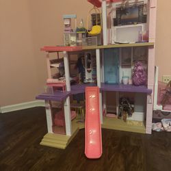 Barbie Doll House 