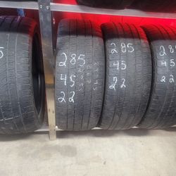 285 45 22 Brigestone  Used Set 