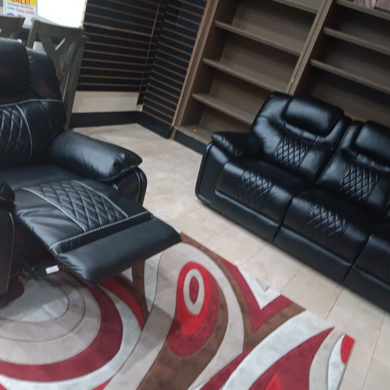 *Weekly Feature*---Santiago Mature Black Leather Reclining 3 Piece Sets---Delivery And Easy Financing Available👌