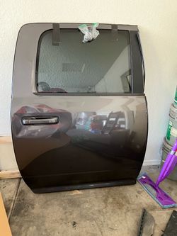 Back door ram 1500