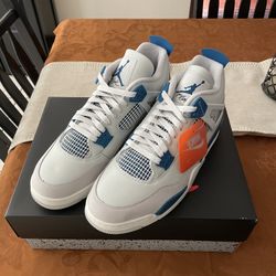 Jordan 4 Military Blue 