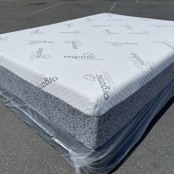 Queen Cooling Gel Hybrid Memory Foam Mattress!