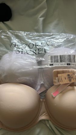 40 D Victoria’s Secret Bras