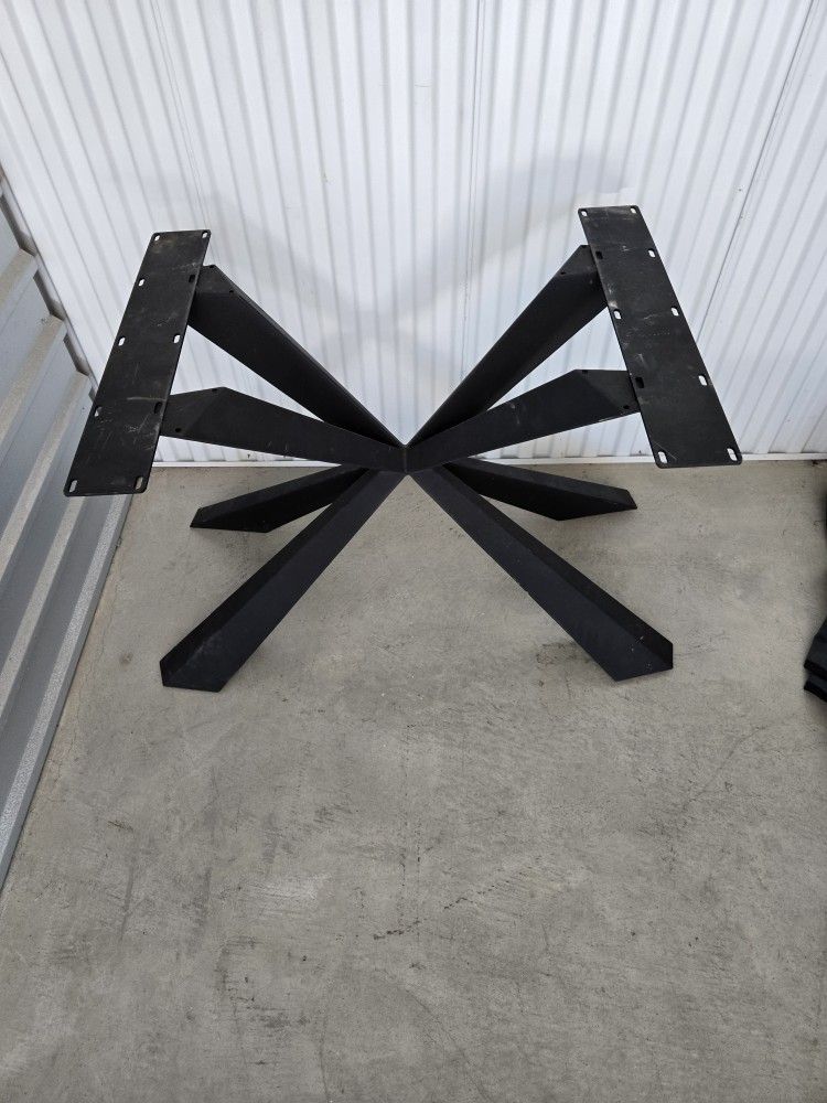 Black Iron TABLE Base New, Never Used