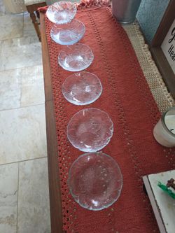 Crystal serving set