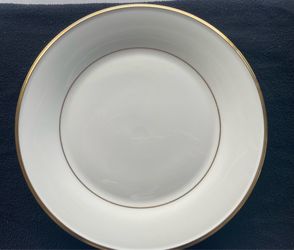 Lenox Eternal Dinner Plates (2). $15 each. Pickup in Tigard