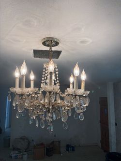 French Style Glass Crystal Chandelier