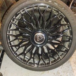 New 22 Inch Rims With The Spare 4000
