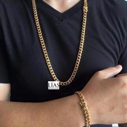 New 18k Yellow Gold Cuban Link Chain And Bracelet 