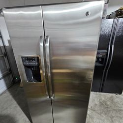 GE Stainless Steel Counter Depth Fridge + Freezer Combo 