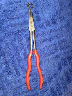 Long Reach Needle Nose Pliers