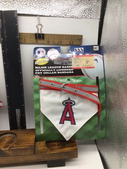 Major League Baseball Officially Licensed Pet Collar Bandana  ⚾️ ANGELS ⚾️ 💥NWT💥