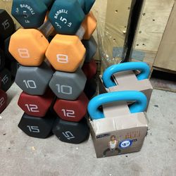 New pair of 5,8,10,12,15lb neoprene dumbbells and a pair of 5lb kettlebell 