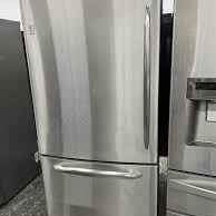 *** BOTTOM FREEZER REFRIGERATOR - Stainless