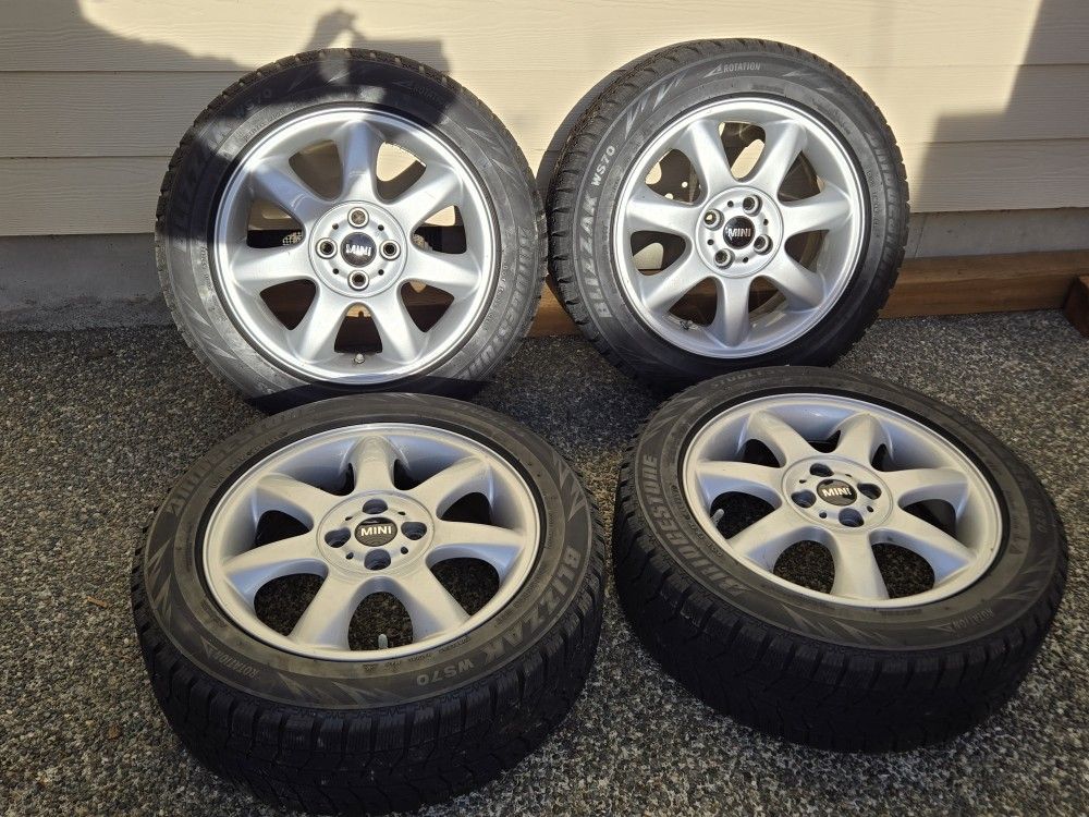 MINI Cooper Snow Tires & Wheels