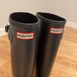 Hunter Rain Boot Size 6