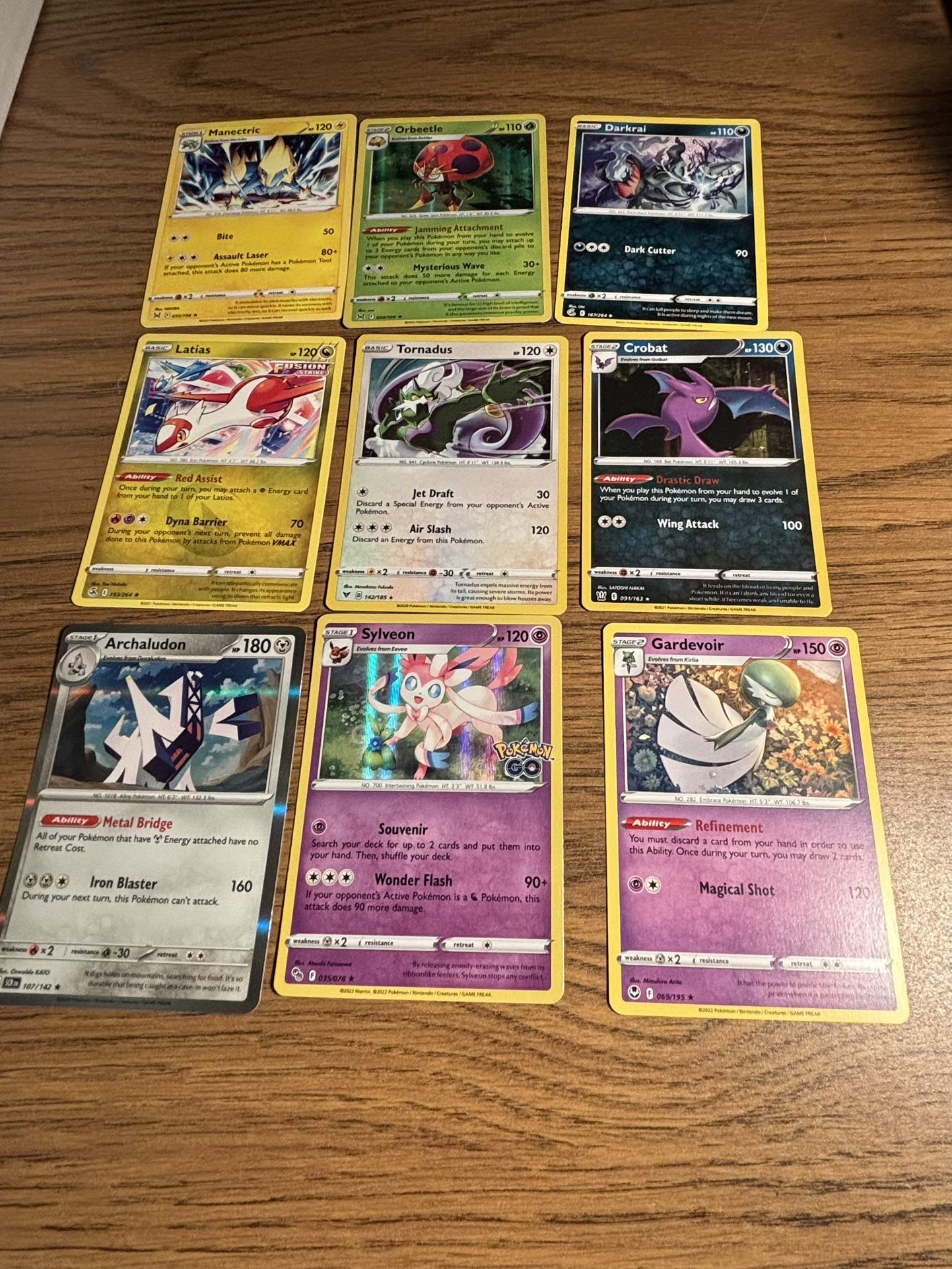 650+ Pokemon Cards (Tornadus,Gardevoir,Sylveon, VINTAGE etc)