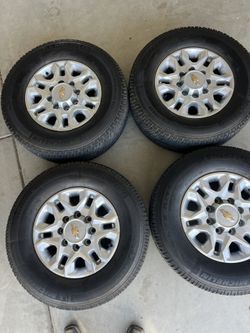 2500HD 18” Stock Wheels