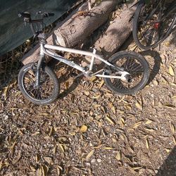 Boys 18-in Haro BMX Bike