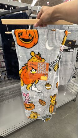 Pooh Halloween blanket
