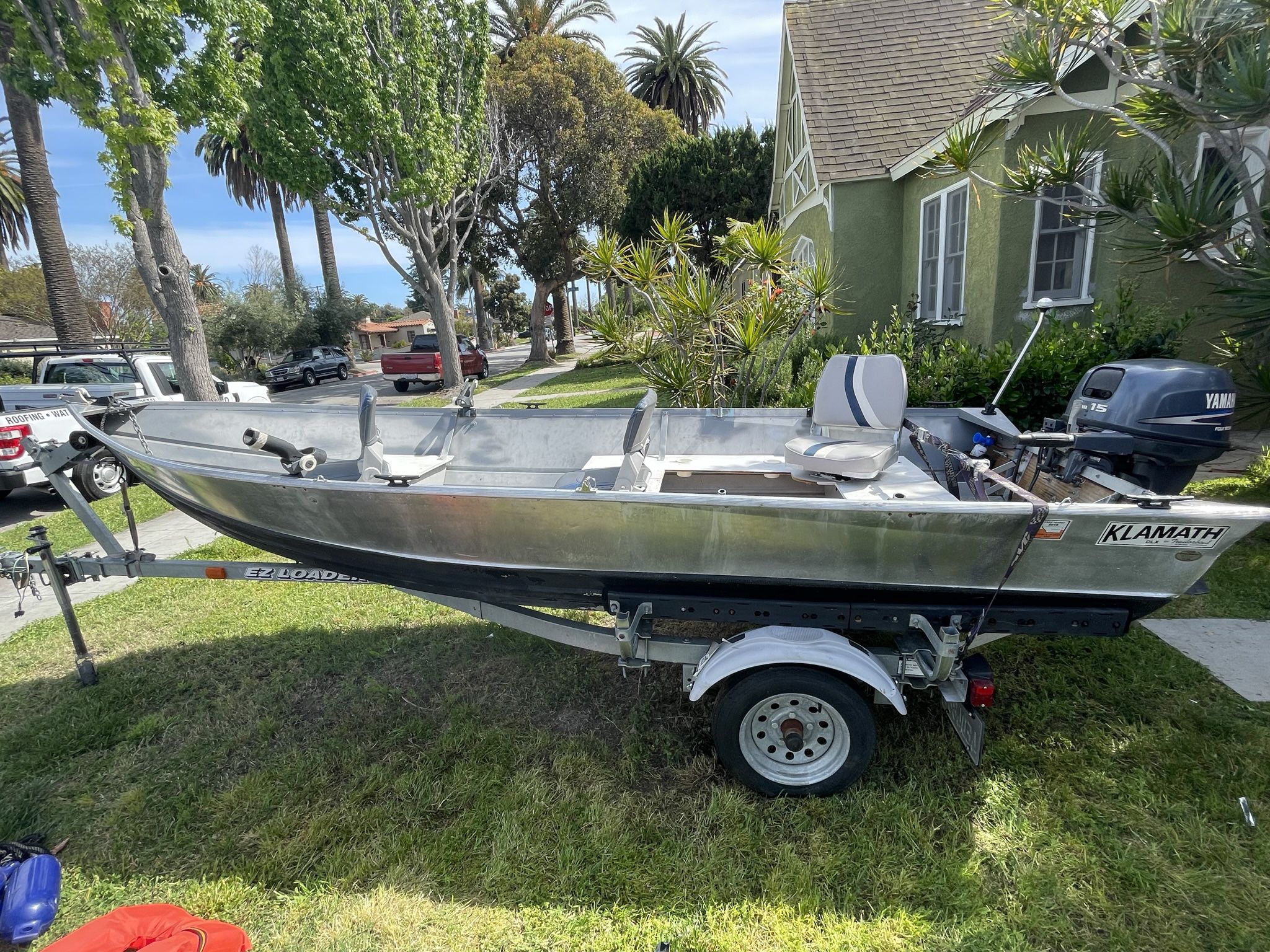 14’ Klamath Aluminum Boat W/ 15hp Electric Start4 Stroke