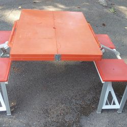 Kids Foldable Picnic Table