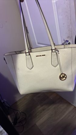 Michael Kors Cream/Off-White Pebbled Leather Tote Bag (Great Condition!)