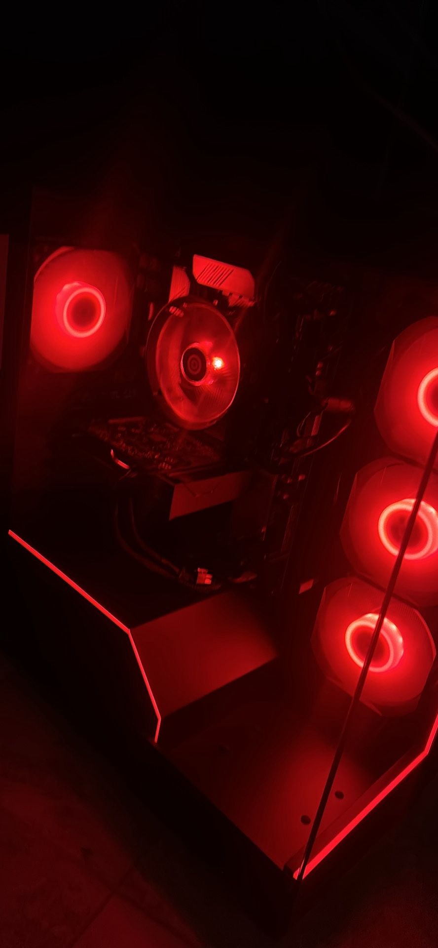 Cyberpower Gaming Pc And 245hz Curved Monitor 