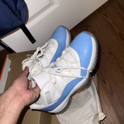 UNC 11 Low's 