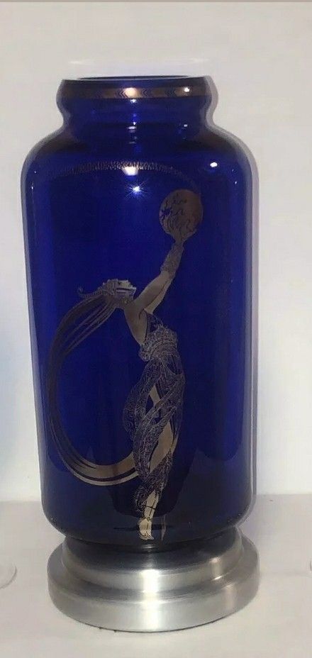 Erte` vase