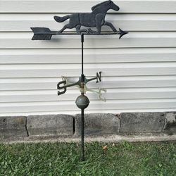 VINTAGE RUSTIC HORSE BARN WEATHERVANE - COPPER & ALUMINUM