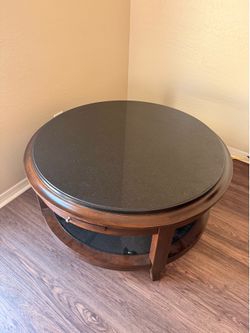 Lazy boy cometer table marble