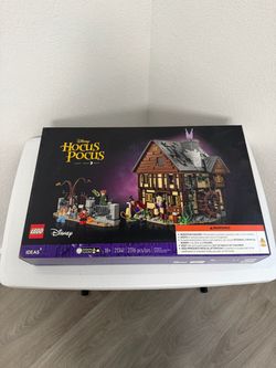 LEGO Ideas Disney Hocus Pocus: The Sanderson Sisters’ Cottage 21341