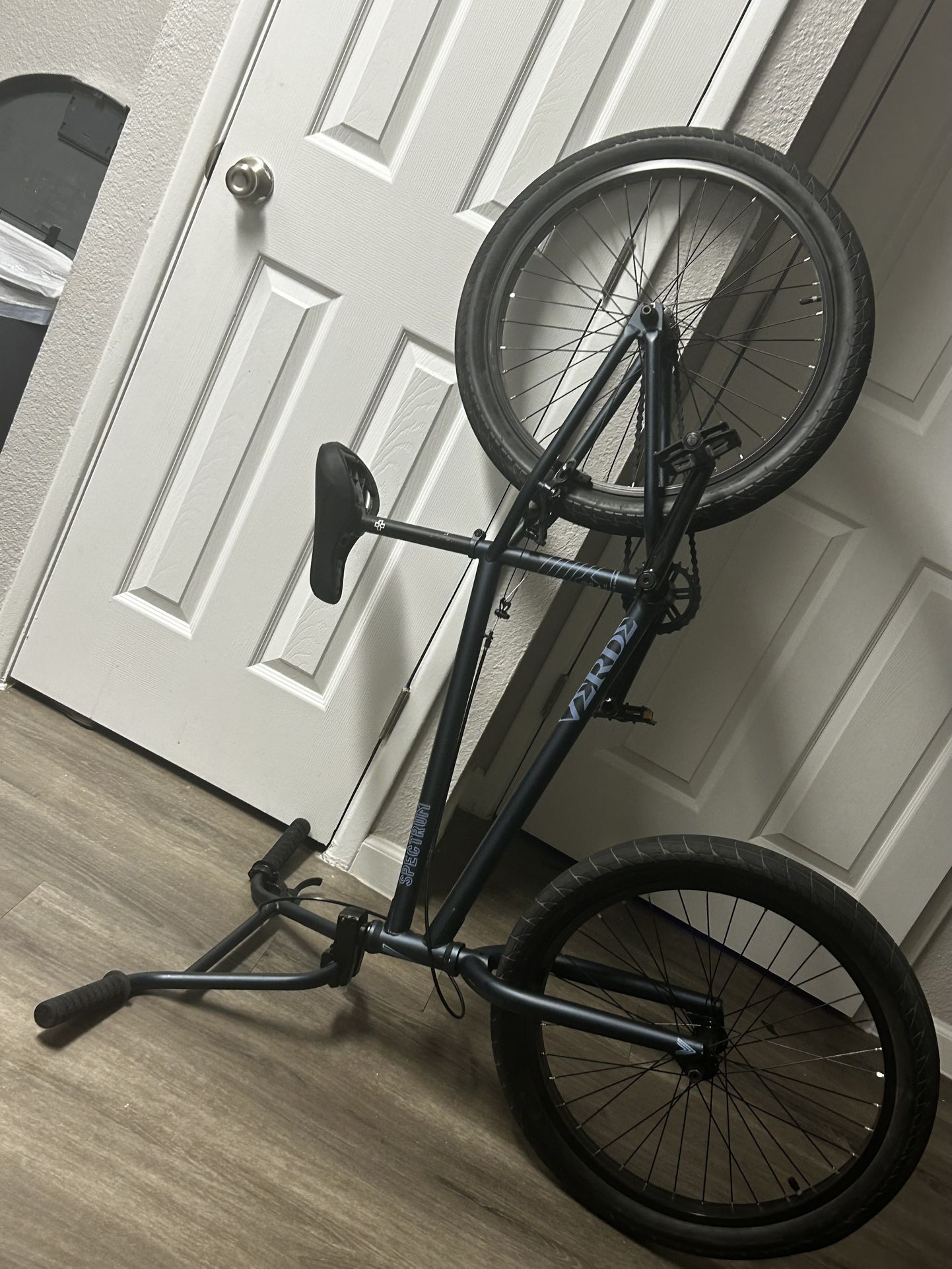 Verde Spectrum 22inch Wheel Bmx