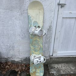 Snowboard