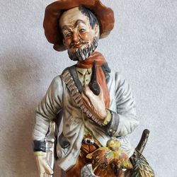 Capodimonte-style Figurine