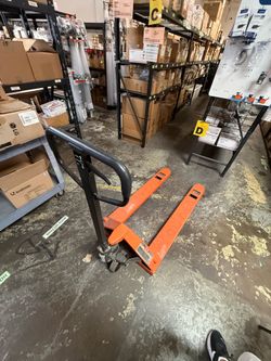 HaulMaster 2.5 Ton Pallet Jack — 5,000 lb Capacity