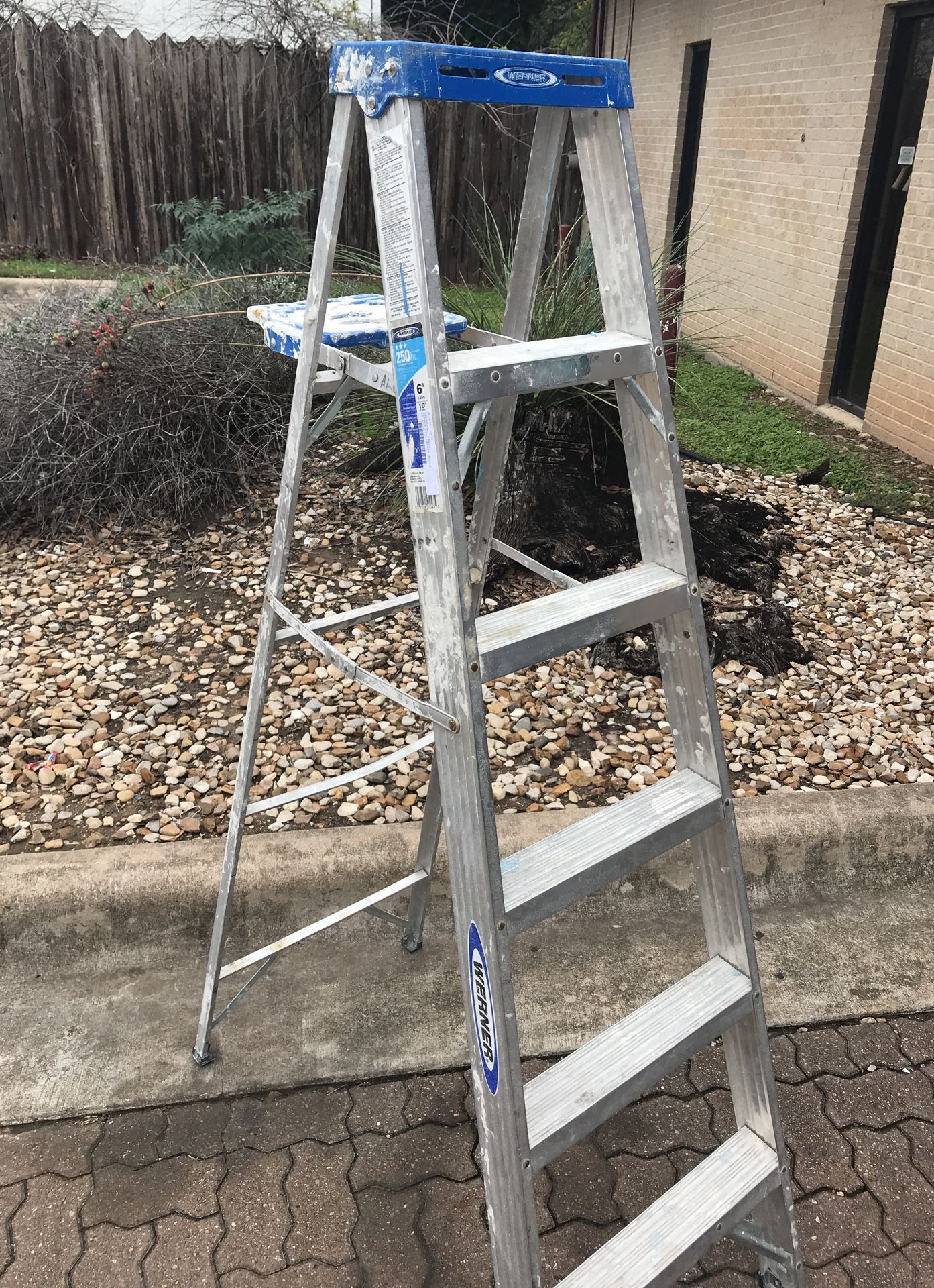 6FT all aluminum werner ladder 250 pounds