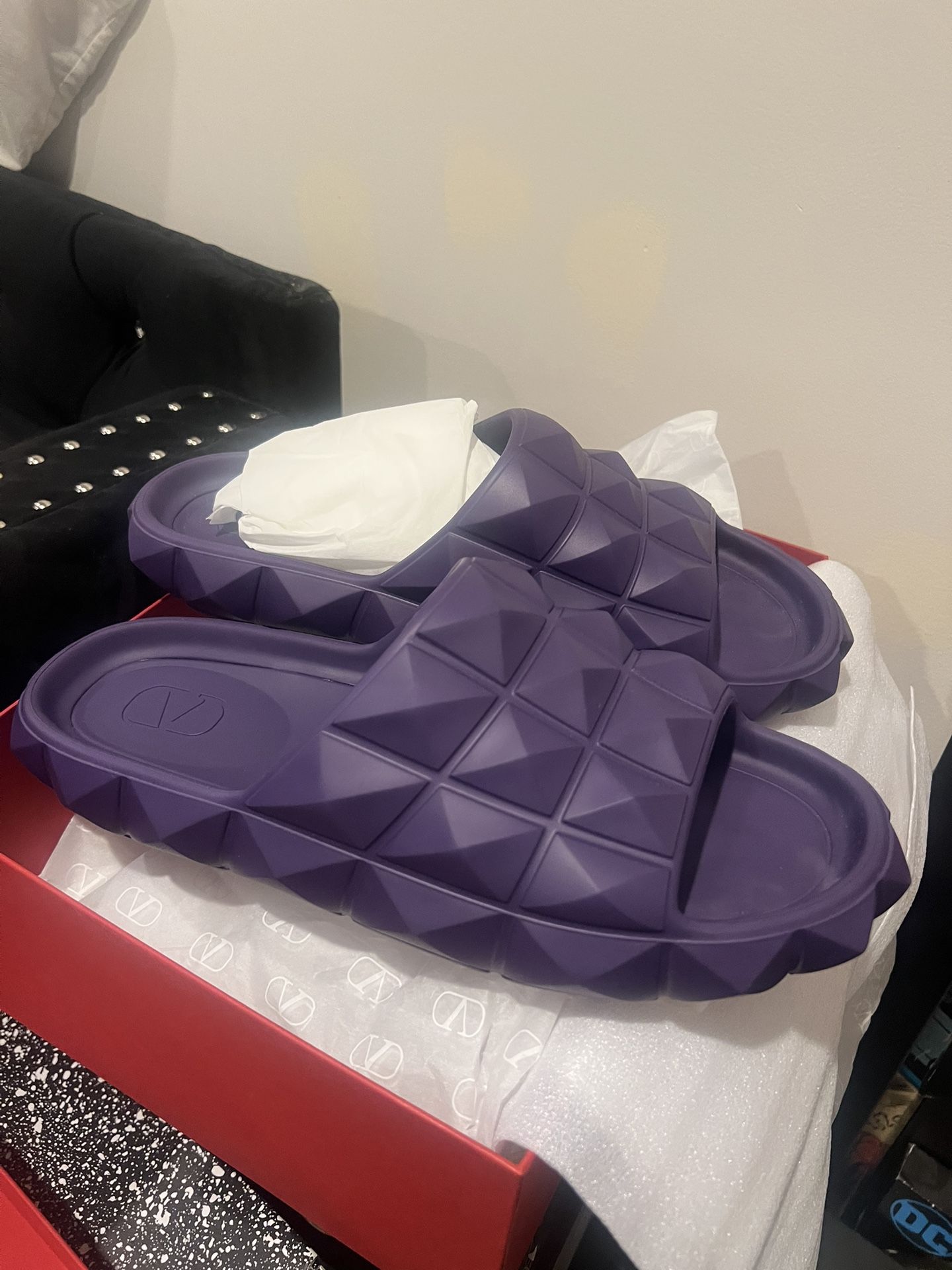 Valentino Garavani Slides