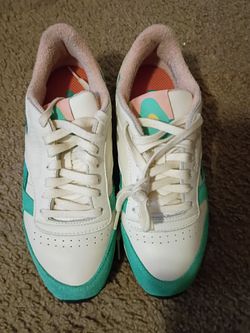 Men's size 7 Reebok pick up in Florence KY